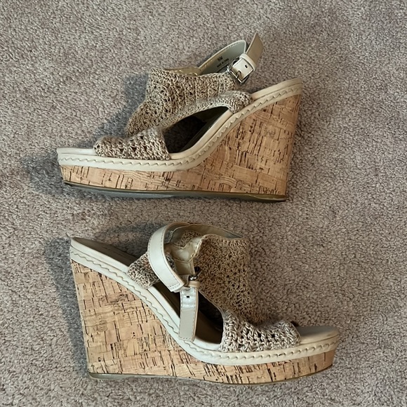 Audrey Brooke Boho knit wedge heel - Picture 2 of 3